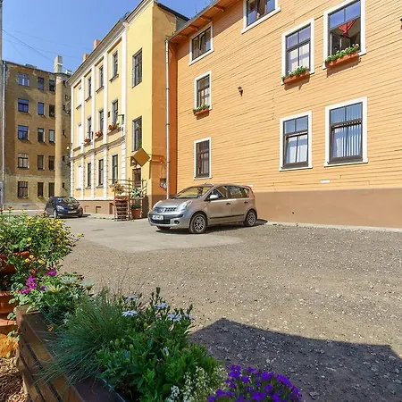 Knights Court Viesu māja